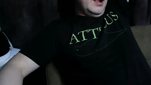 Snapshot of SladkiYA chatting on 02.22.26 SladkiYA online show from 02.22.26