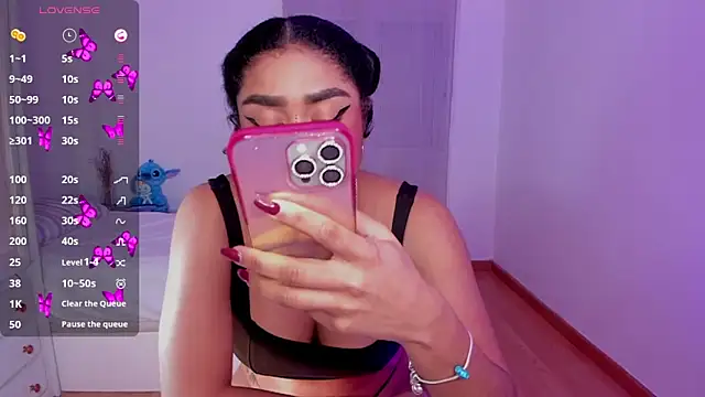 Snapshot of briana_walker chatting on 03.07.25 briana walker online show from 03.07.25