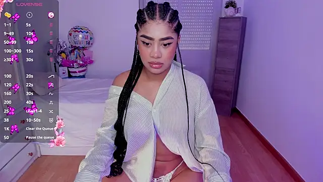 Snapshot of briana_walker chatting on 09.17.25 briana walker online show from 09.17.25