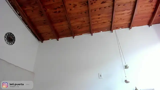 Snapshot of leticiapuerta9 chatting on 02.02.25 leticiapuerta9 online show from 02.02.25