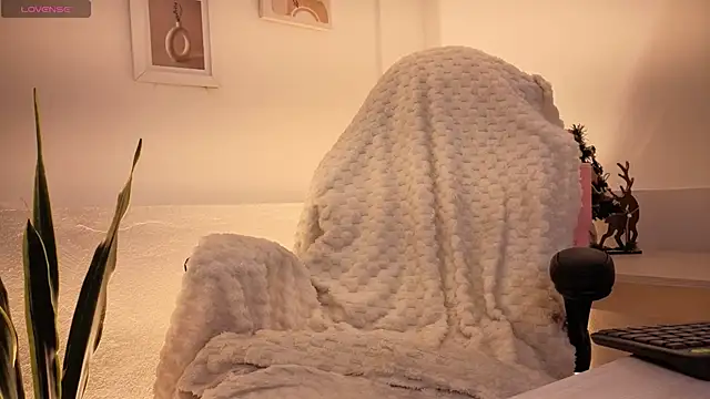 NebetColin online show from 01.05.26