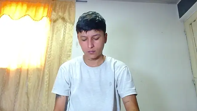 Snapshot of Tamarahryan chatting on 01.17.25 Tamarahryan online show from 01.17.25