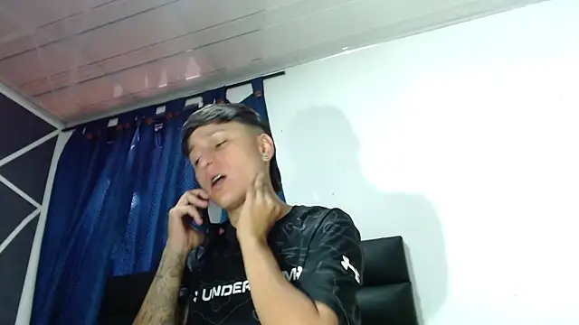 Snapshot of Tamarahryan chatting on 10.07.25 Tamarahryan online show from 10.07.25