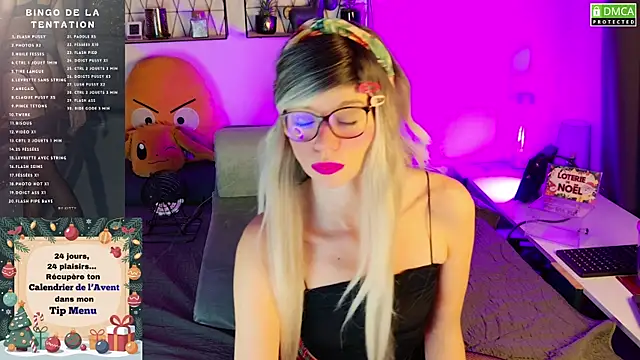 Snapshot of Kittychatte chatting on 11.29.25 Kittychatte online show from 11.29.25