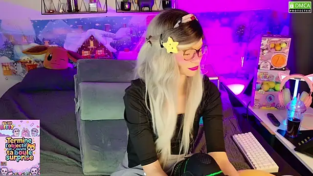 Snapshot of Kittychatte chatting on 01.11.26 Kittychatte online show from 01.11.26