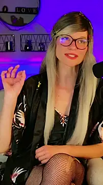Kittychatte online show from 05.07.26