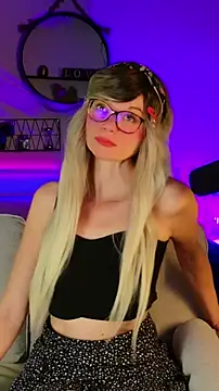 Kittychatte online show from 05.25.26
