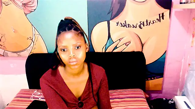 Snapshot of EroticDesiresxxx chatting on 10.13.25 EroticDesiresxxx online show from 10.13.25