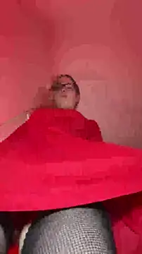 Snapshot of KissMissAngela chatting on 01.10.26 KissMissAngela online show from 01.10.26