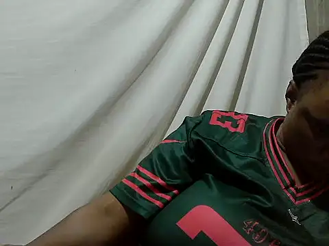 Snapshot of swt_wet_pus chatting on 12.03.25 swt wet pus online show from 12.03.25