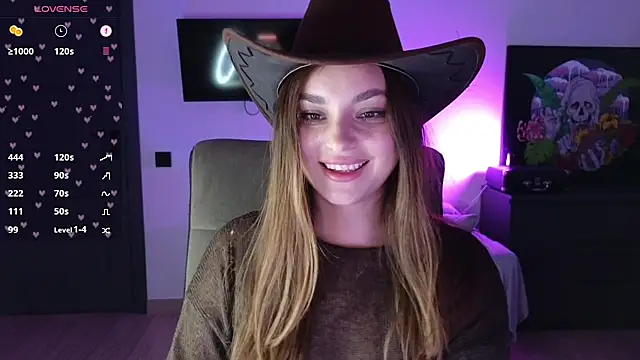 Snapshot of EdaFlower chatting on 08.09.26 EdaFlower online show from 08.09.26