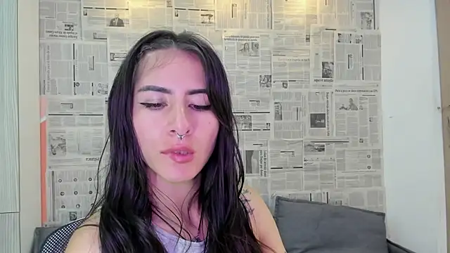 Mhelanny2 online show from 12.30.24