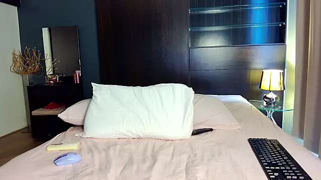 bl4ckdoll  online show from 02.20.26