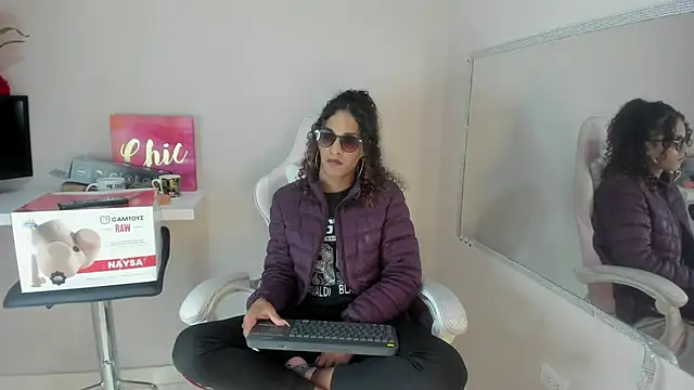 StefanyMiler online show from 03.20.25