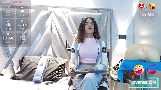 StefanyMiler online show from 10.16.25