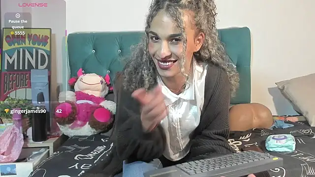 StefanyMiler online show from 06.11.26
