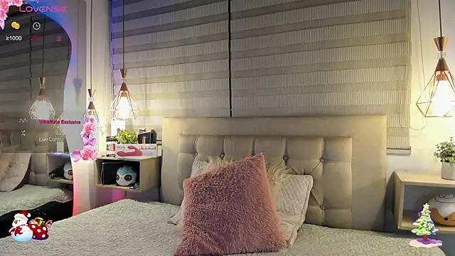 cristal  hot 1 online show from 12.16.25