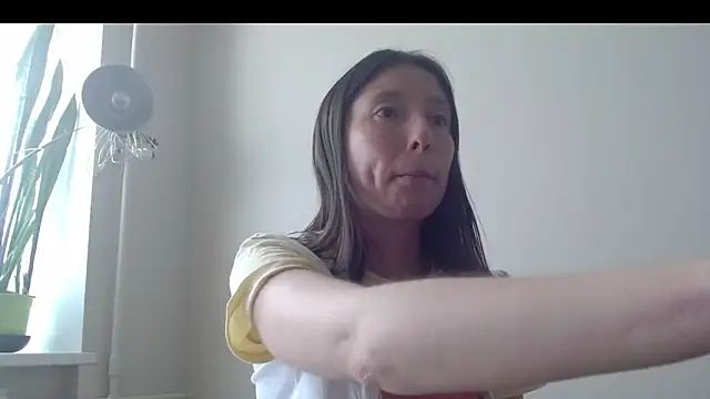 Sophi Cute online show from 03.17.25