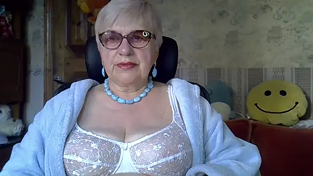 SweetCherry27 online show from 04.22.26