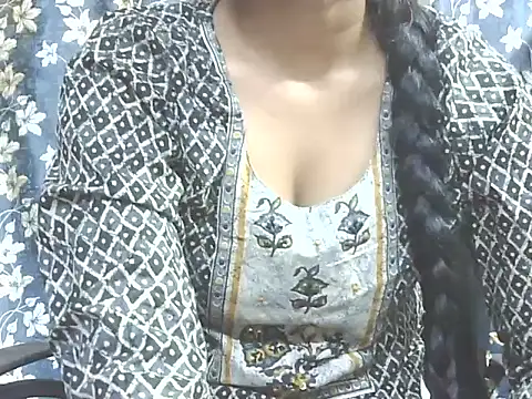 Supriya201 online show from 04.28.26