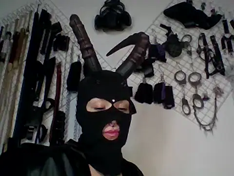 FeticheMacabre online show from 01.04.25