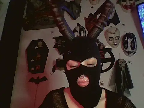 FeticheMacabre online show from 09.13.25