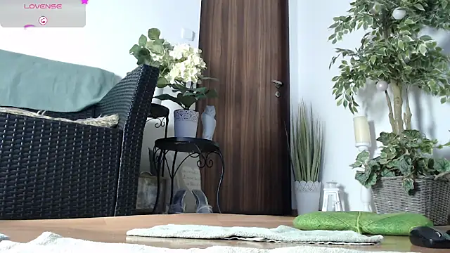 Squirtmania online show from 12.29.24