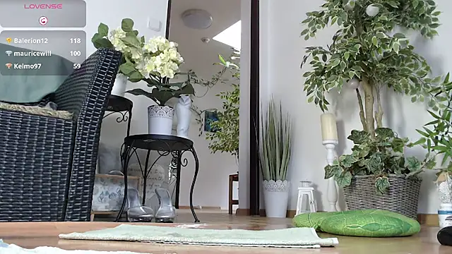 Squirtmania online show from 03.14.25