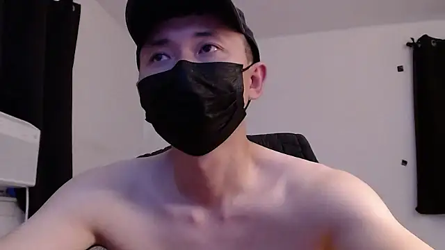 Snapshot of twbobo00715 chatting on 09.17.25 twbobo00715 online show from 09.17.25