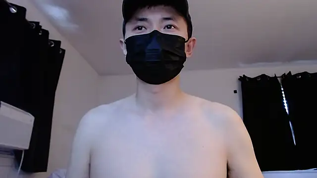 Snapshot of twbobo00715 chatting on 11.23.25 twbobo00715 online show from 11.23.25