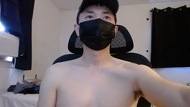 Snapshot of twbobo00715 chatting on 11.29.25 twbobo00715 online show from 11.29.25