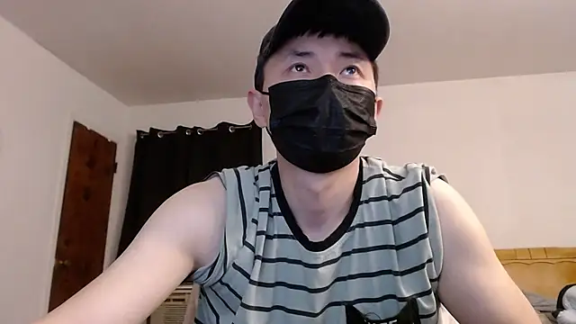 Snapshot of twbobo00715 chatting on 01.10.26 twbobo00715 online show from 01.10.26