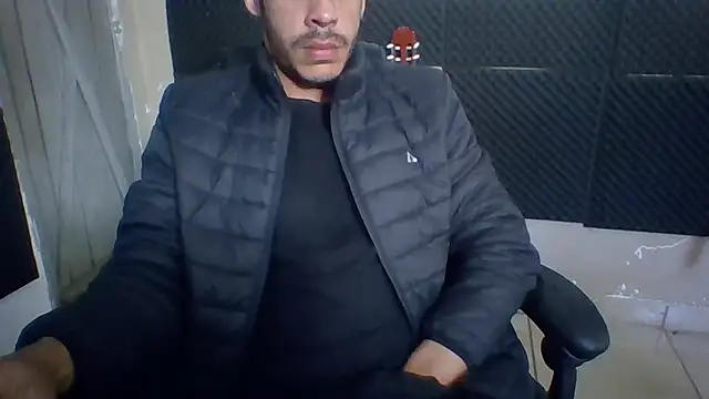 Snapshot of MachoScorpionCaralho chatting on 07.10.26 MachoScorpionCaralho online show from 07.10.26