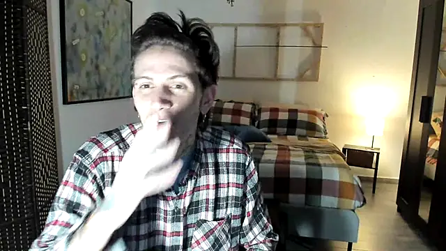 Snapshot of xxxciro13xxx chatting on 02.04.25 xxxciro13xxx online show from 02.04.25