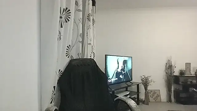 33ENG online show from 10.29.25