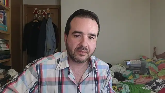 curiosillo83 online show from 05.26.26