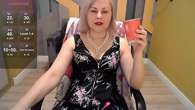 Snapshot of Candy_Long chatting on 01.02.25 Candy Long online show from 01.02.25