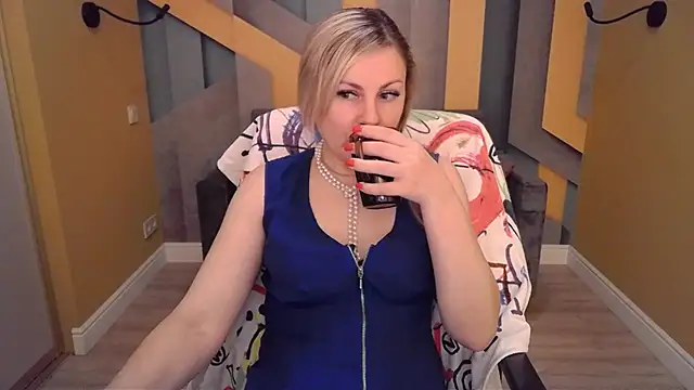 Candy Long online show from 02.06.26