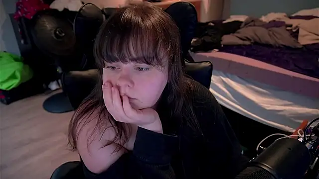 Snapshot of lavendermei chatting on 08.02.26 lavendermei online show from 08.02.26