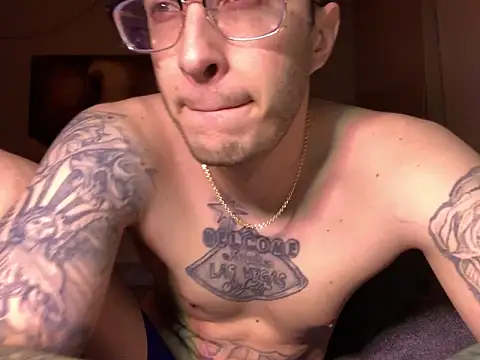 Snapshot of Bwcjoshbanks chatting on 03.04.26 Bwcjoshbanks online show from 03.04.26