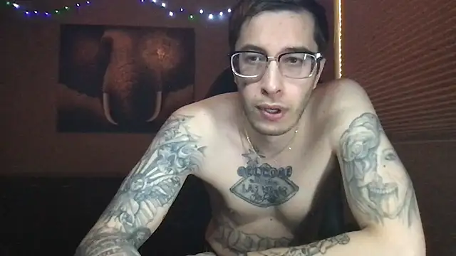 Snapshot of Bwcjoshbanks chatting on 04.01.26 Bwcjoshbanks online show from 04.01.26