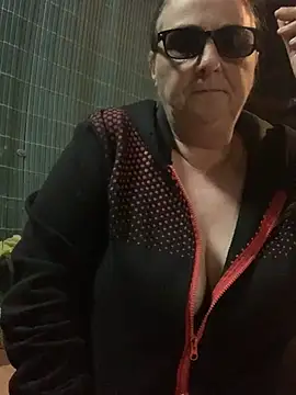 eroticjessitop online show from 03.22.25