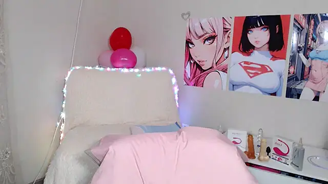 Snapshot of Moertomlly chatting on 03.23.25 Moertomlly online show from 03.23.25