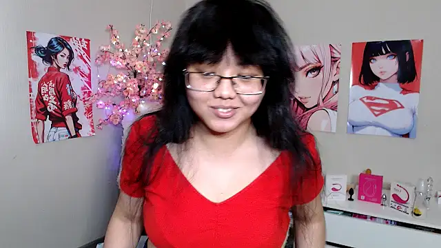 Snapshot of Moertomlly chatting on 09.13.25 Moertomlly online show from 09.13.25