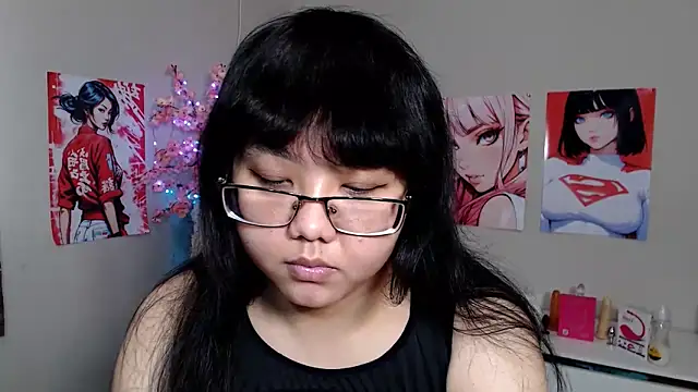 Snapshot of Moertomlly chatting on 09.15.25 Moertomlly online show from 09.15.25