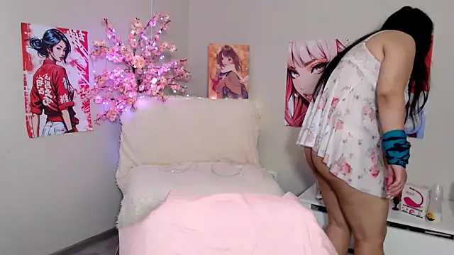 Snapshot of Moertomlly chatting on 09.16.25 Moertomlly online show from 09.16.25