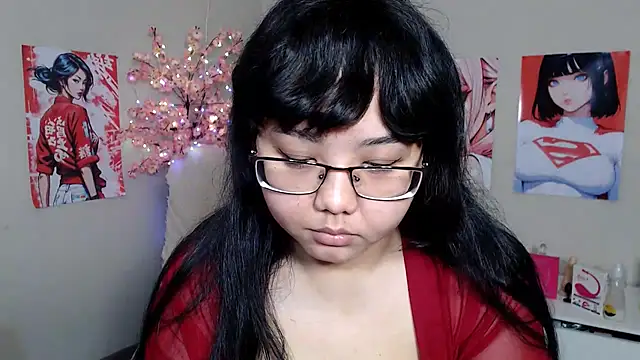 Snapshot of Moertomlly chatting on 09.30.25 Moertomlly online show from 09.30.25