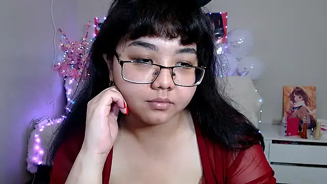 Snapshot of Moertomlly chatting on 01.12.26 Moertomlly online show from 01.12.26