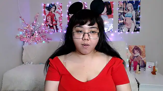 Snapshot of Moertomlly chatting on 01.14.26 Moertomlly online show from 01.14.26