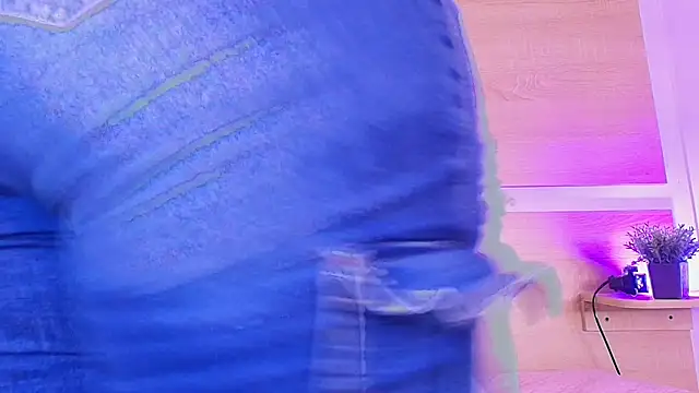  nickypurple  online show from 04.30.26